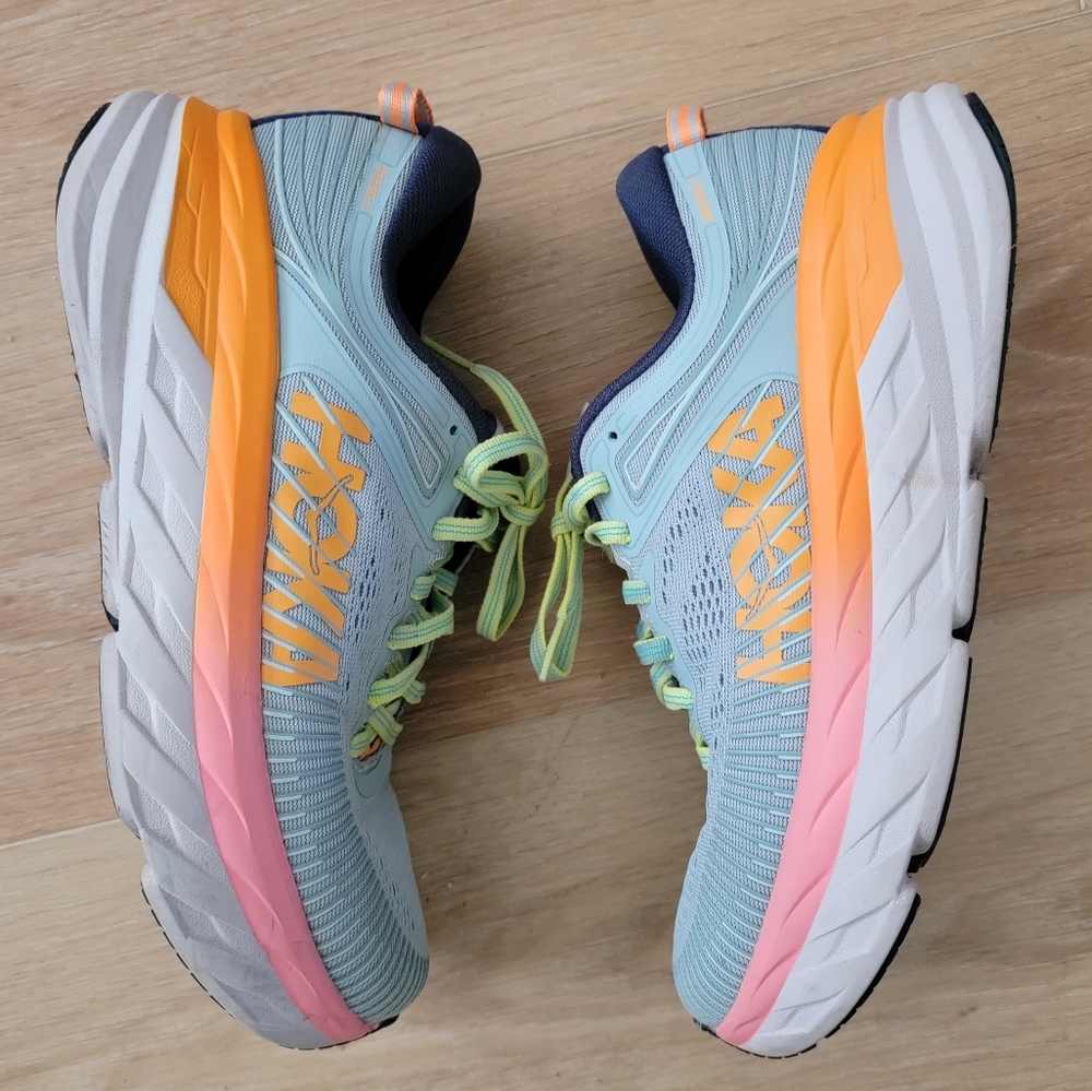 Hoka One One Bondi 6 Road Running Shoes 7.5